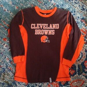 Cleveland Browns long-sleeved graphic tee